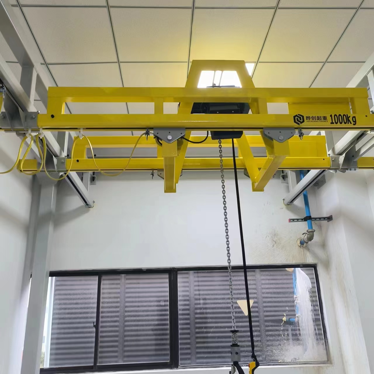 1t剛（gāng）性軌道雙梁起重機案例