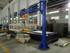 柱式（shì）KBK懸臂吊BZ0.5T